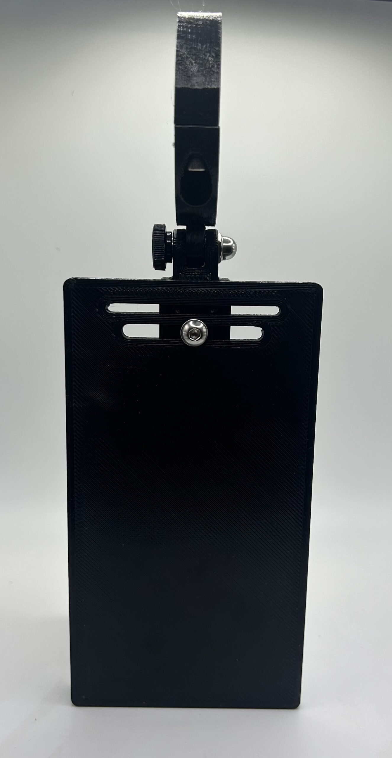 Custom 3D printed Blinder Bracket for Drag Racing