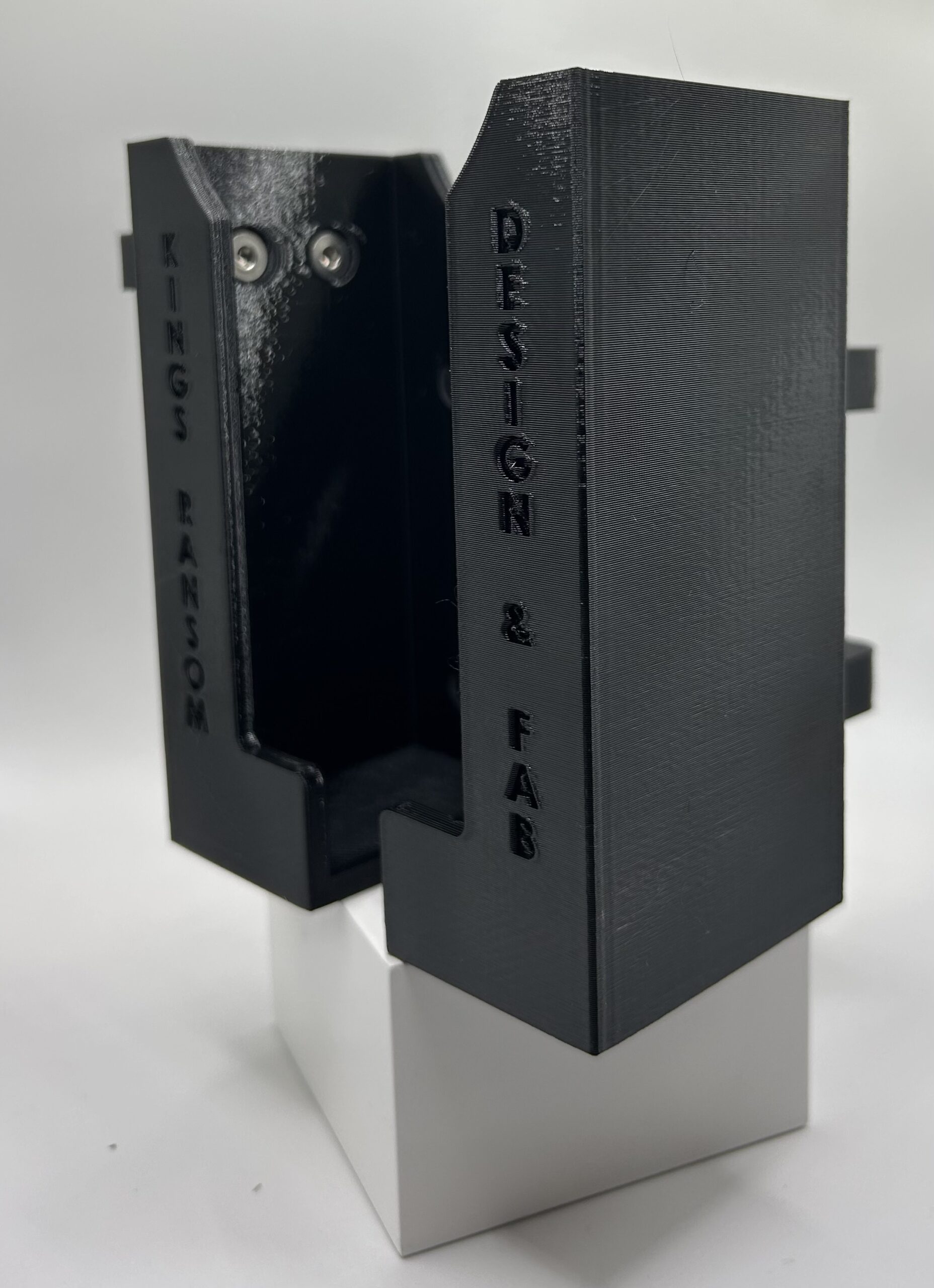 Custom 3D printed Air Pressure Gauge Bracket for Drag Racing